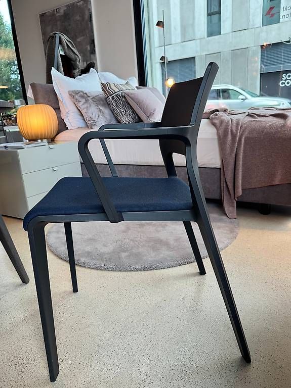 Chaises: Stuhl Arper – D'occasion à Widnau par M.Rohner