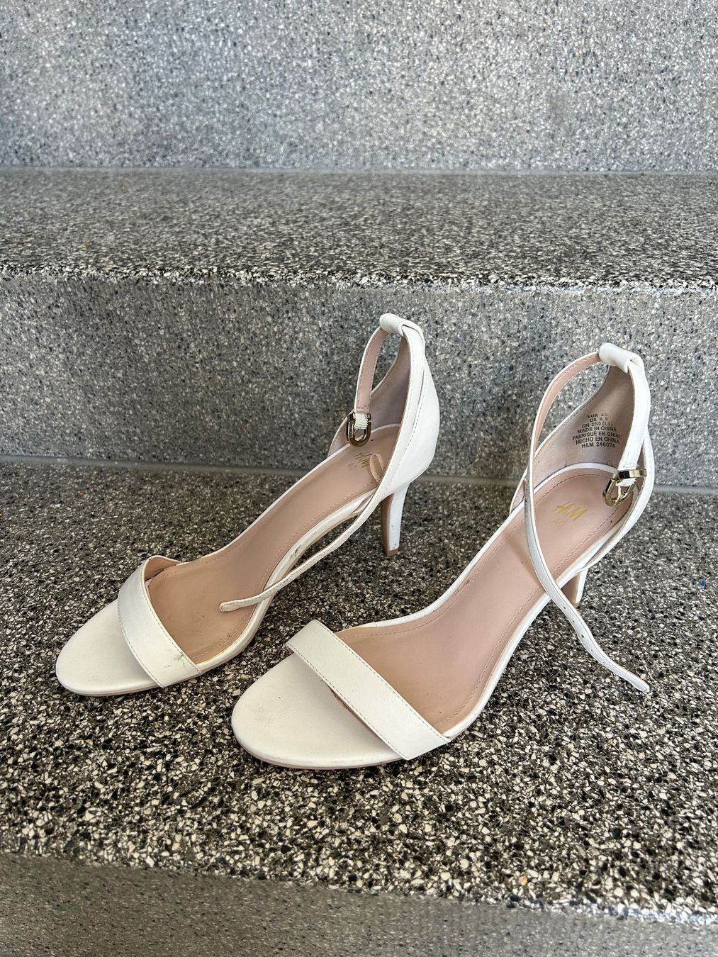 H&M Damenschuhe: Weisse Sandalen – Neu (gemäss Beschreibung) aus Zürich von 11Orchidee30 1