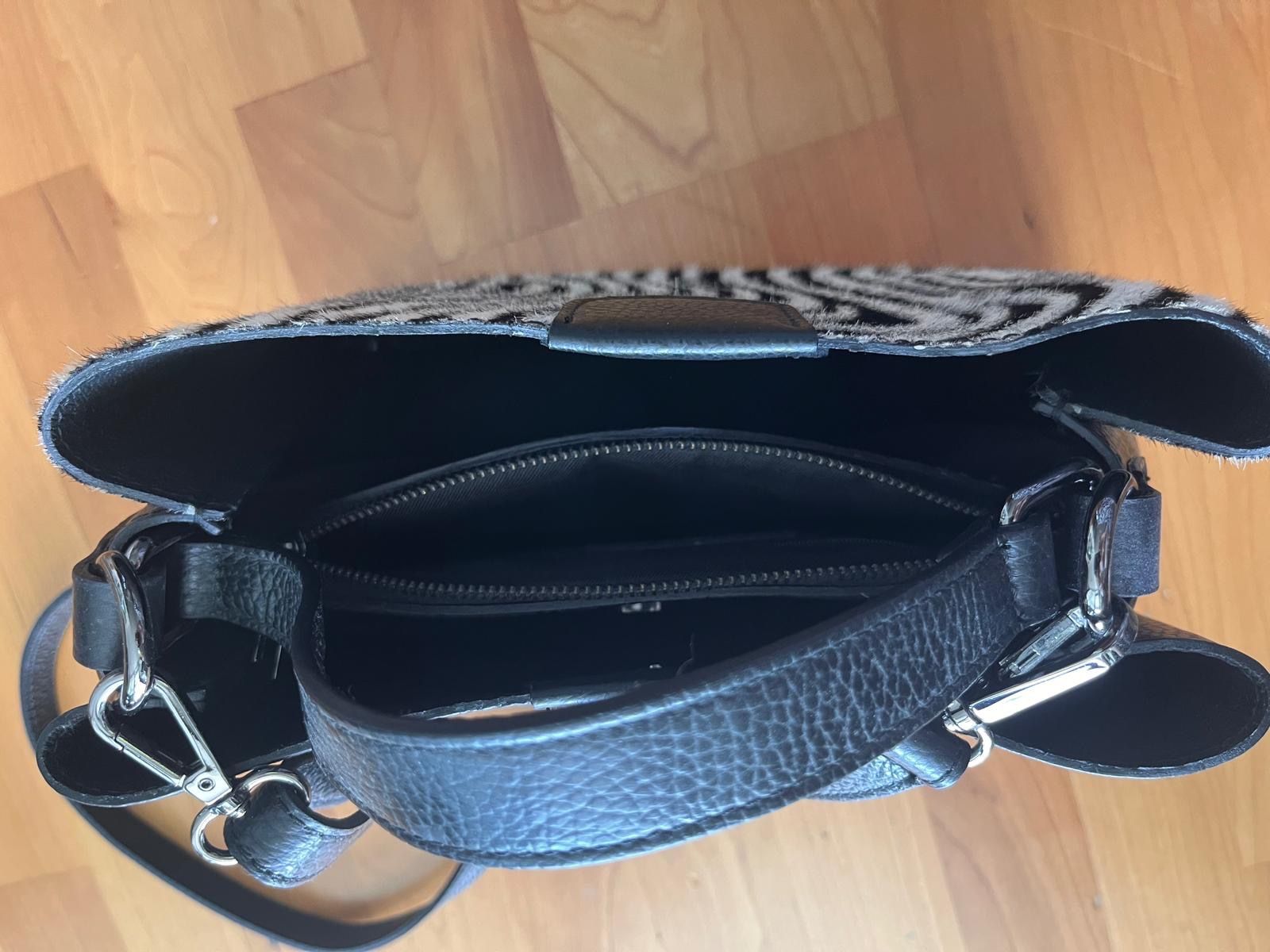 Borse da donna: Leder Handtasche Zebra Muster Damen – Nuovo (secondo la descrizione) da Zürich venduto da istvanfarkas 5