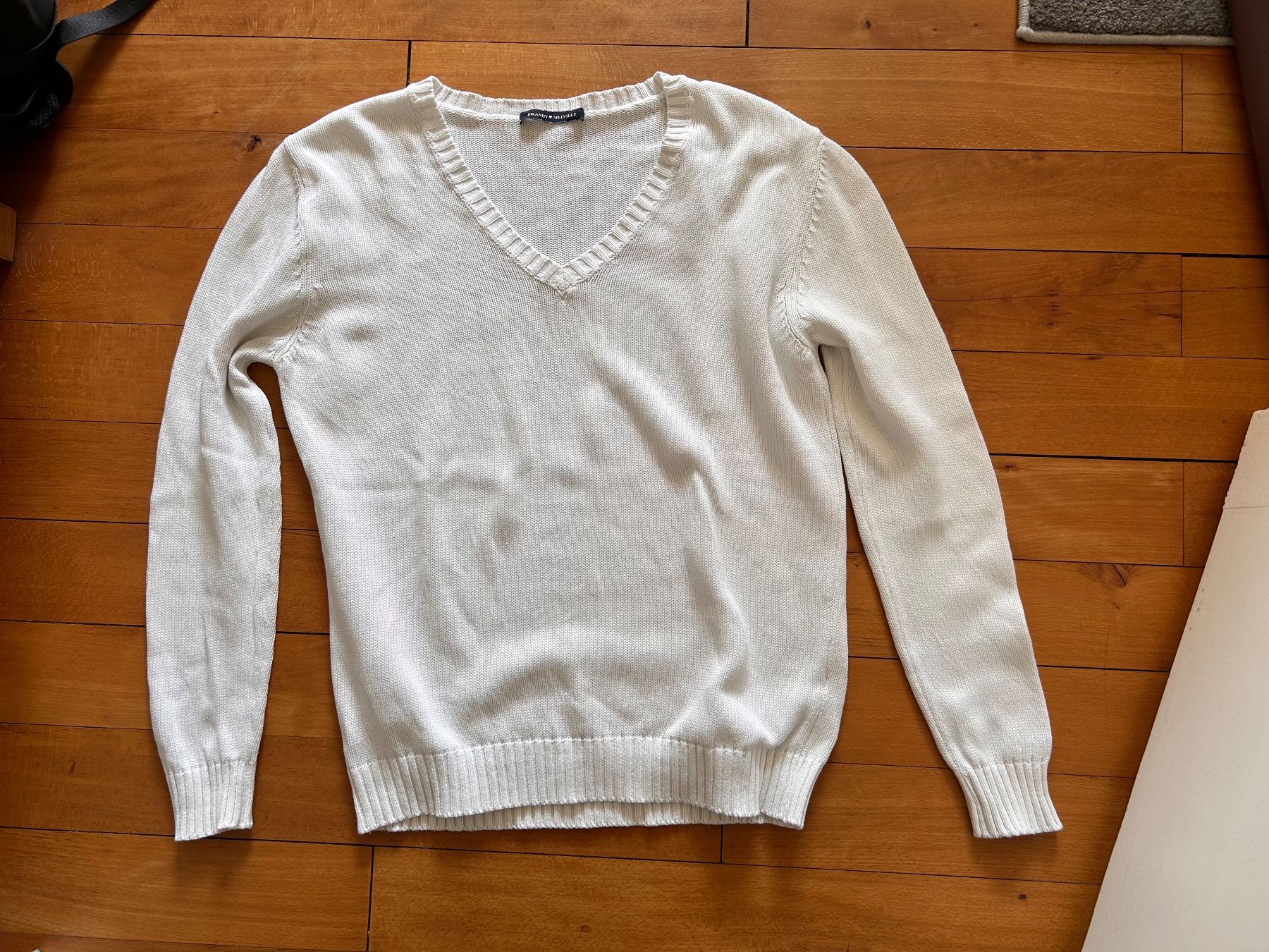 Maglioni & Felpe: Brandy Melville Pulli top Zustand – Usato da Birsfelden venduto da Pearl10