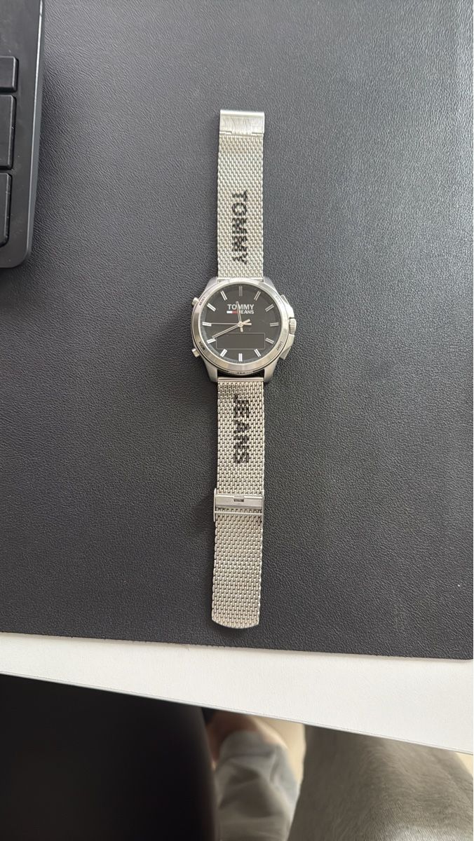Tommy Hilfiger Orologi: Tommy Hilfiger Herrenuhr – Usato da Glattfelden venduto da kbaasgaran
