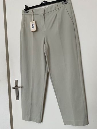 CIRCOLO hochwertige Hose Gr 42 NEU Kaufetikette NP 230