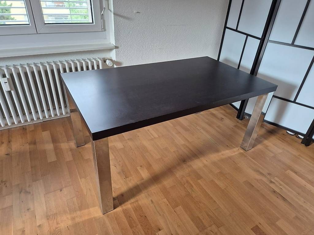 Set de table et chaises: GRATIS --- ESSTISCH UND 6 STÜHLE – D'occasion à Winterthur par ren_h28j
