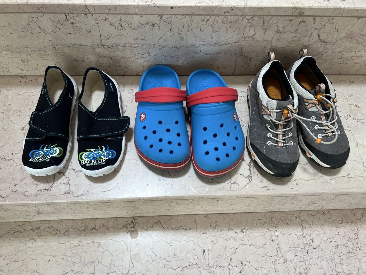 Schuhe für Jungen: Schuhpaket 33 – Gebraucht aus Hedingen von johsaan