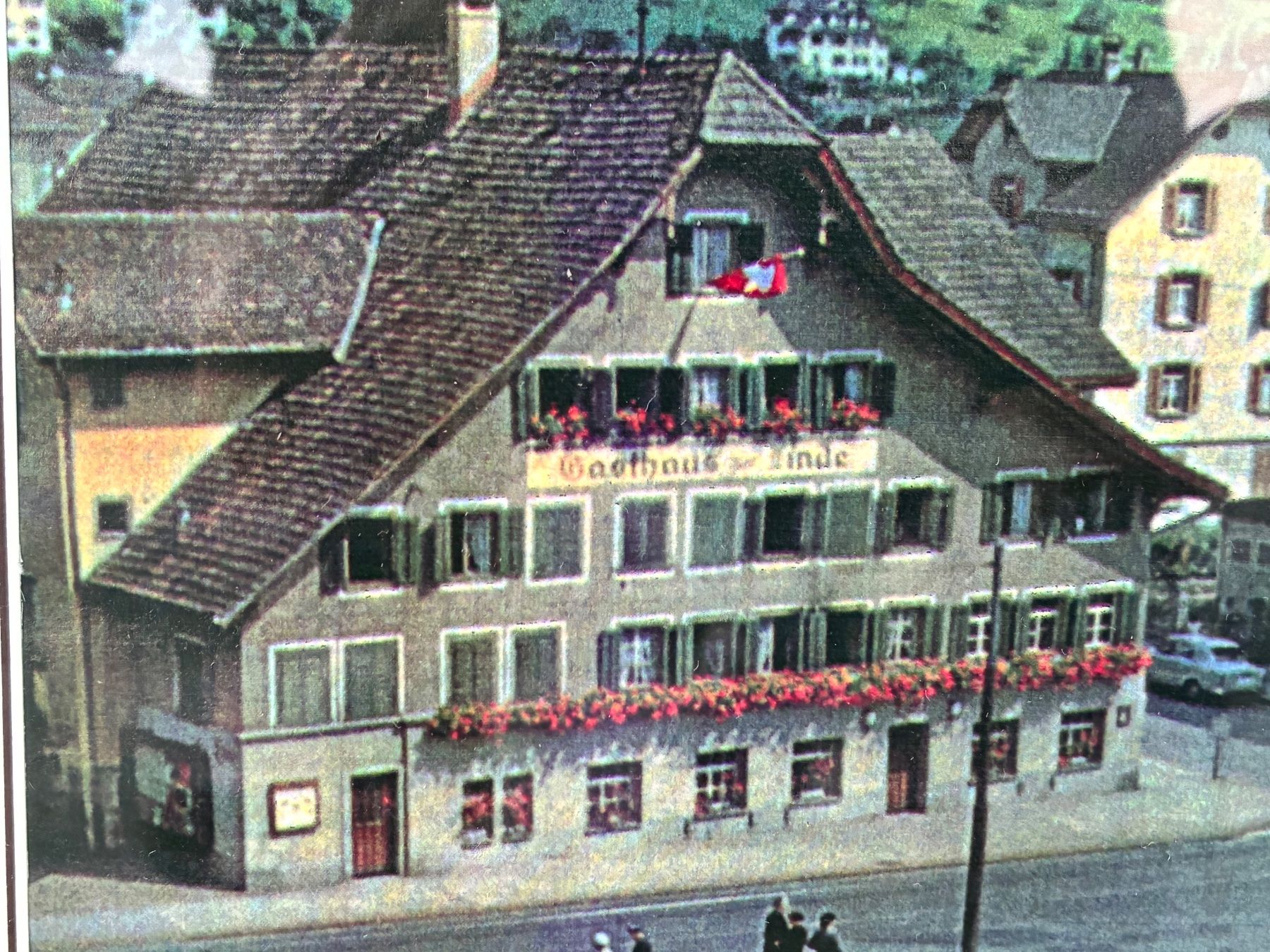 Foto & Immagini: Gasthaus Linde Kriens, VW Käfer – Usato da Horw venduto da adler65 2