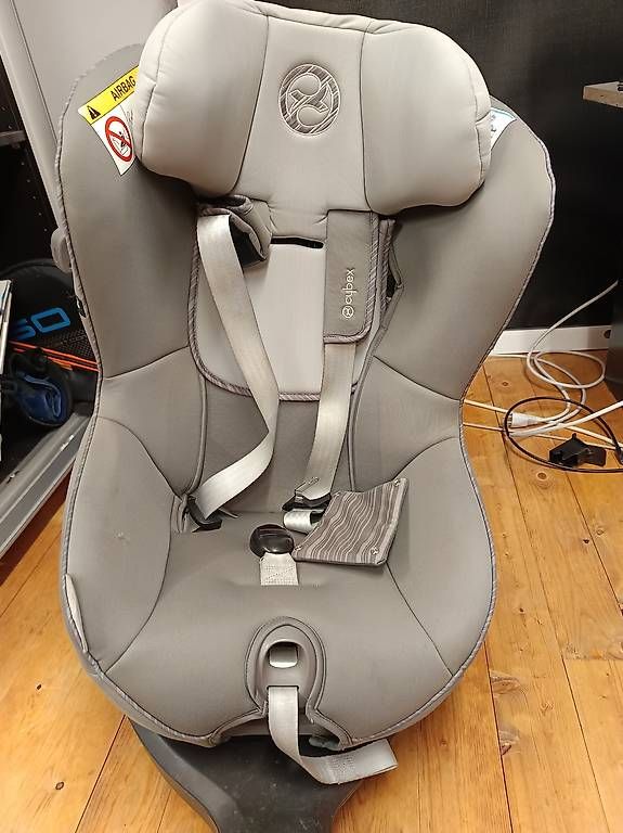Seggiolini per auto: Siège auto pivotant Cybex Sirona Z i-Size – Usato da Vicques venduto da Kihs44 3