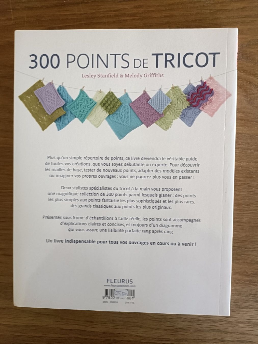 Libri: Aktion: 300 Points de Tricot – Nuovo (secondo la descrizione) da Rotkreuz venduto da Basana2 1