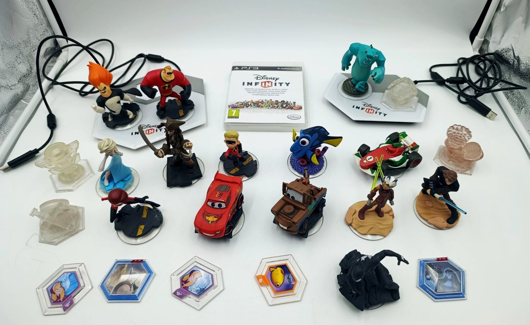Disney Giochi: Disney Infinity Figuren und Spiel PS3 Konvolut – Usato da Wil SG venduto da Donaldus