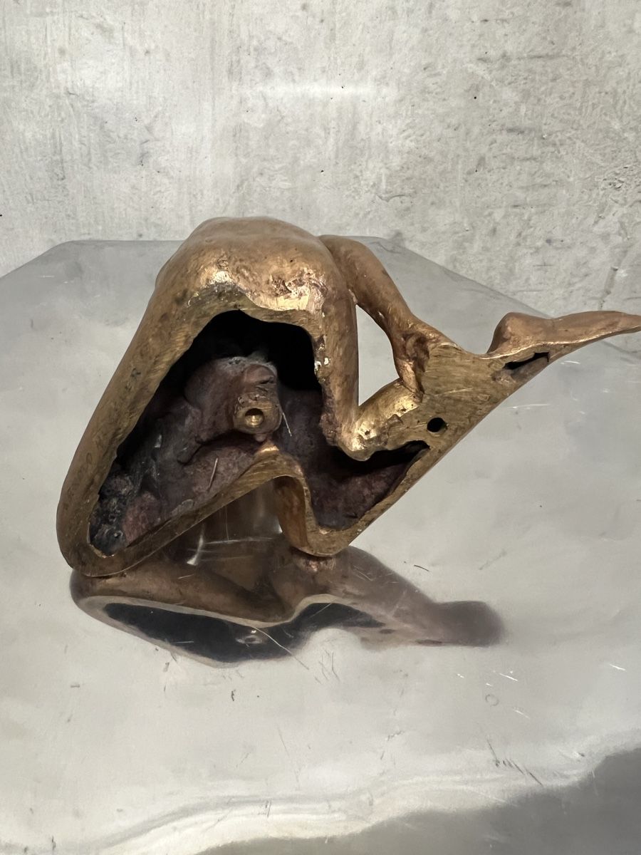 Figuren: Bronzefigur Sitzende Dame mit eingegossener Nummer by Arnold – Gebraucht aus Zürich von Privat_13 5