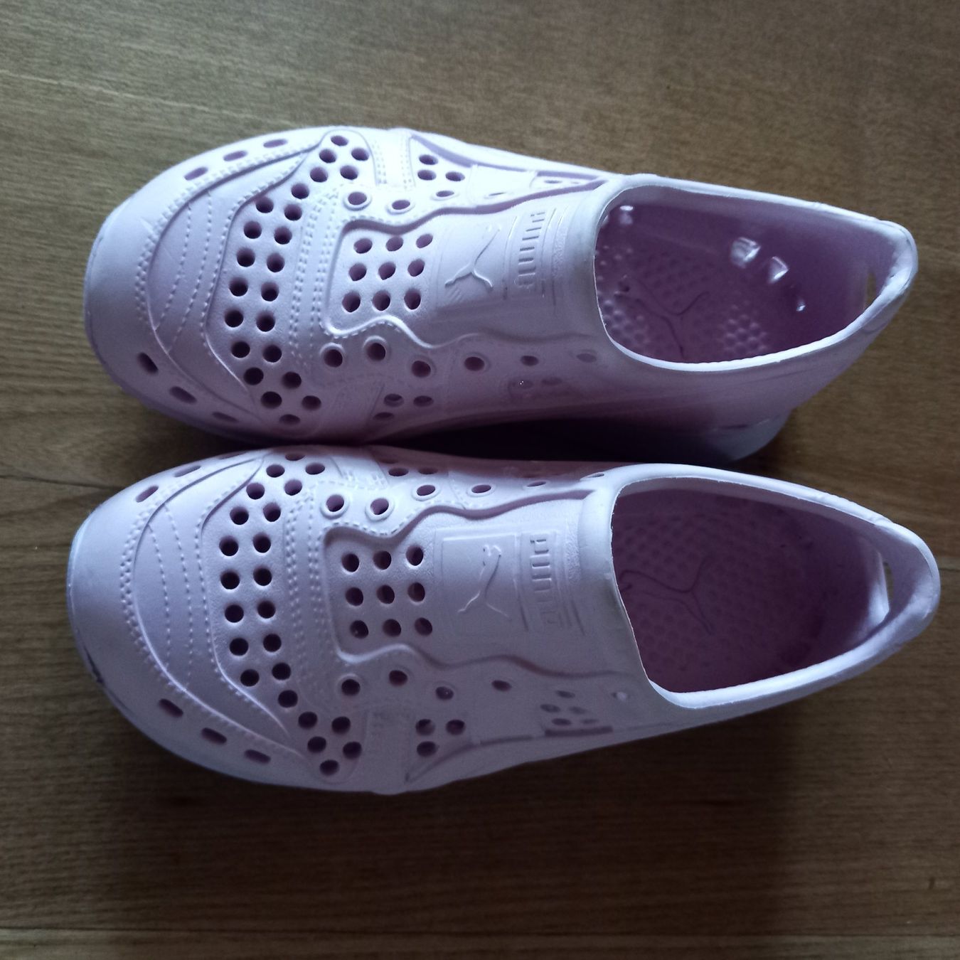 Puma Chaussures filles: Pantoufles Puma 31 – D'occasion à Courrendlin par tititchoun