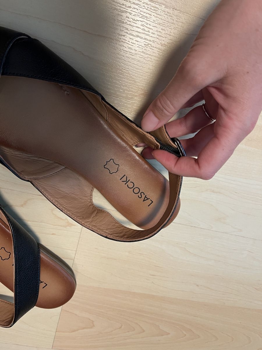 Scarpe da donna: Lasocki Gr. 40 Leder schwarz – Usato da Rotkreuz venduto da zisii 2