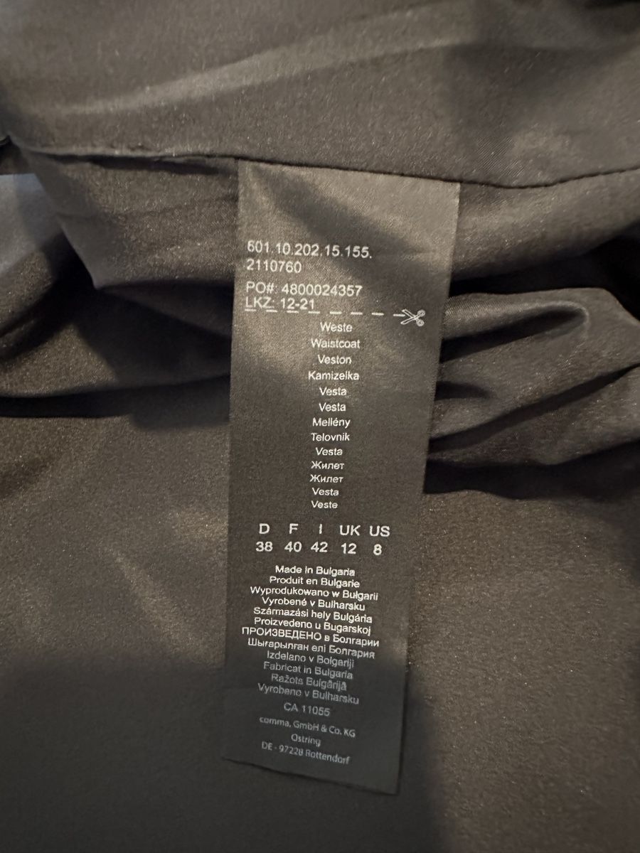 Comma Gilet & Giacche senza maniche: Comma Weste, Gr. 38, Schwarz – Usato da Uster venduto da sus_s85n 3