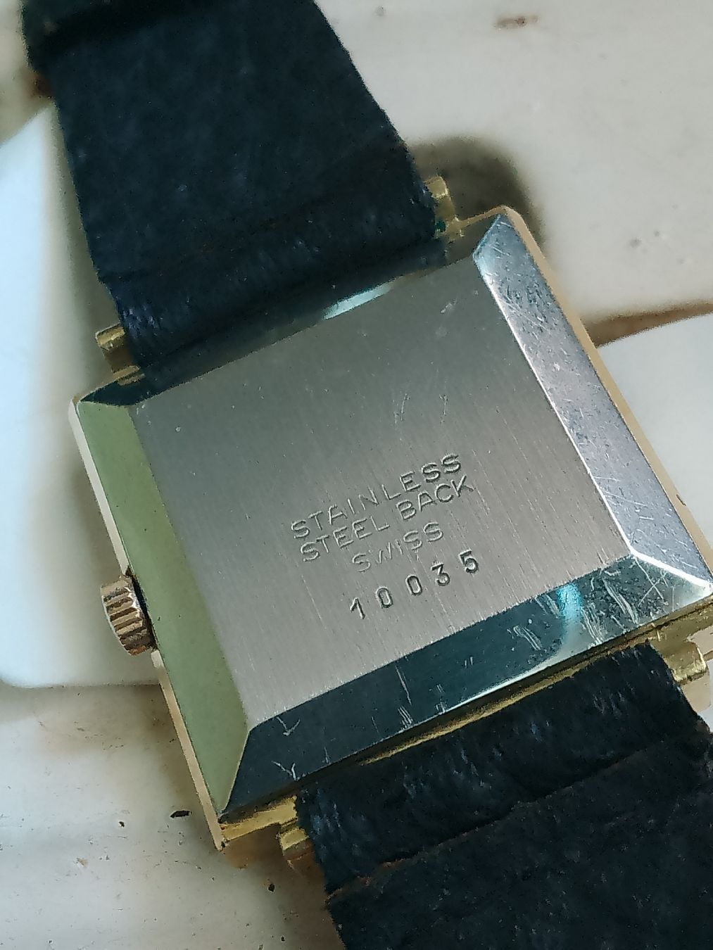 Avia Orologi: Avia Antik Handaufzug läuft  – Usato da Agno venduto da sam2608 2