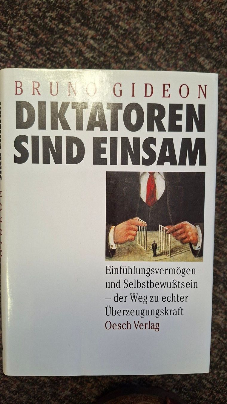 Libri: Bruno Gideon: Diktatoren sind einsam – Usato da Dietikon venduto da Buchantiqdietikon