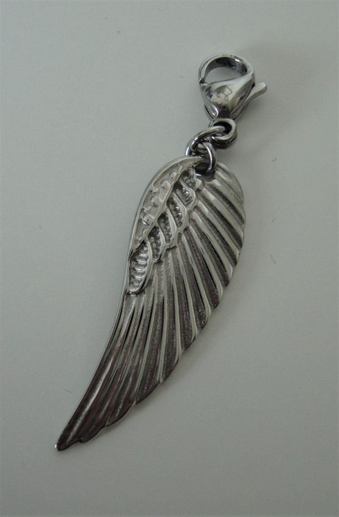 Produktbild von Vinani Anhänger Flügel Aus 925 Sterling Silber – Mattiert Mit Glänzenden Kanten, Zeitloses Schmuckstück Mit Großer Öse
