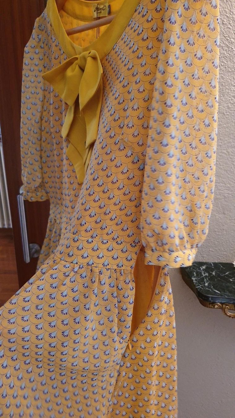 Vestiti: Kurzes Kleid mit Schleife – Nuovo e nell'imballaggio originale da Würenlos venduto da Abracadabra26 4