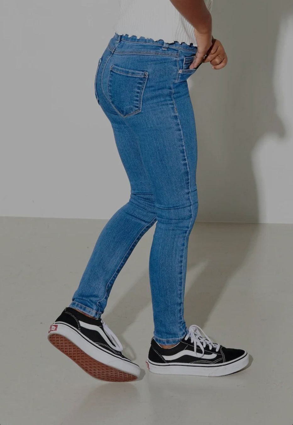 Only Pantaloni: Skinny Jeans Medium Blue Only Kids – Nuovo e nell'imballaggio originale da Gunzwil venduto da daryl090496 1