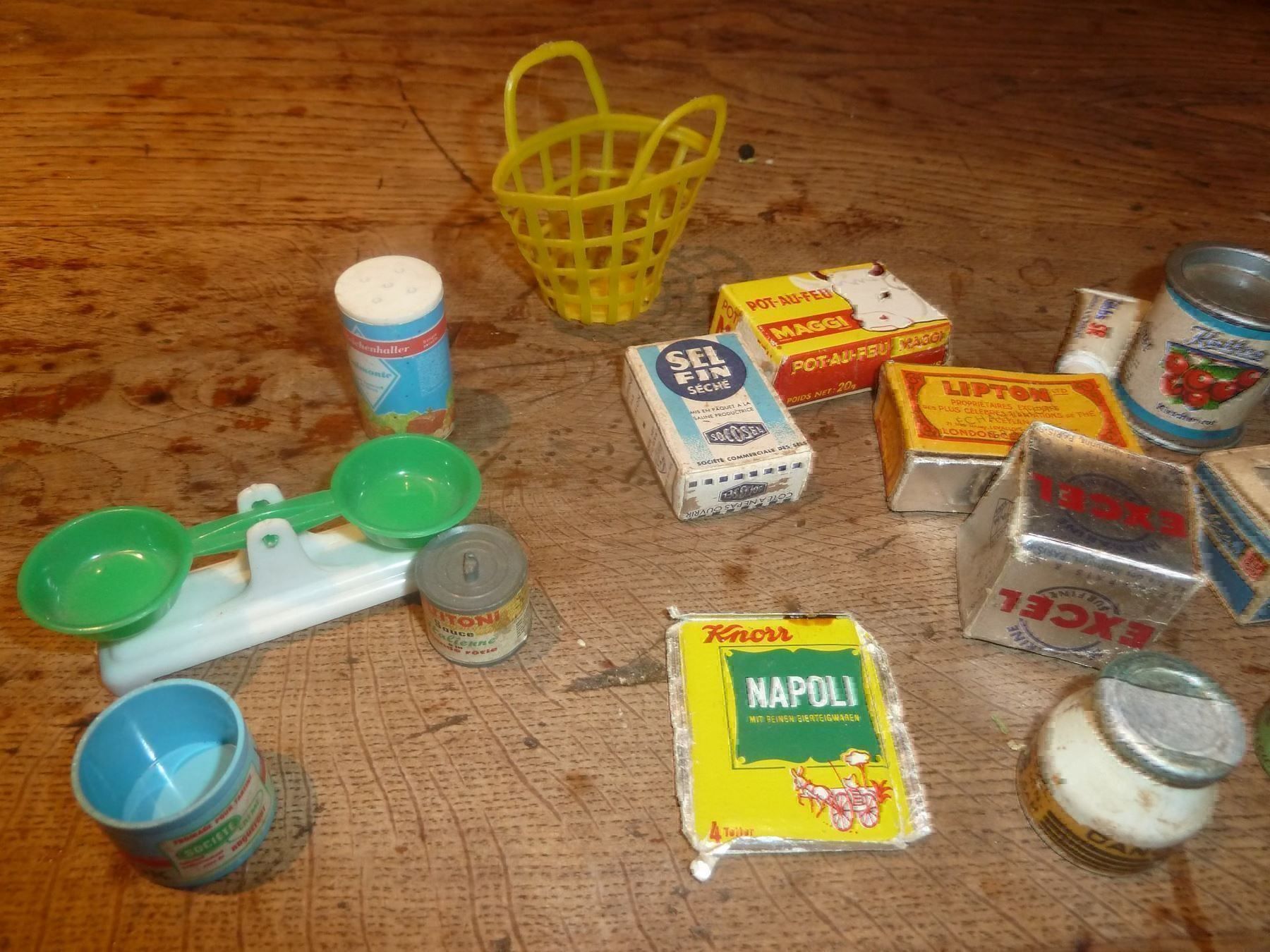 Spielzeuge: lot épicerie ancien – Gebraucht aus Lajoux JU von Briard0 2