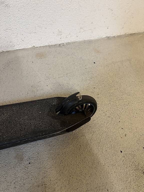 Kickboard: Ethik stunt Scooter Gebraucht  – Usato da Spreitenbach venduto da cal_7vxk 3