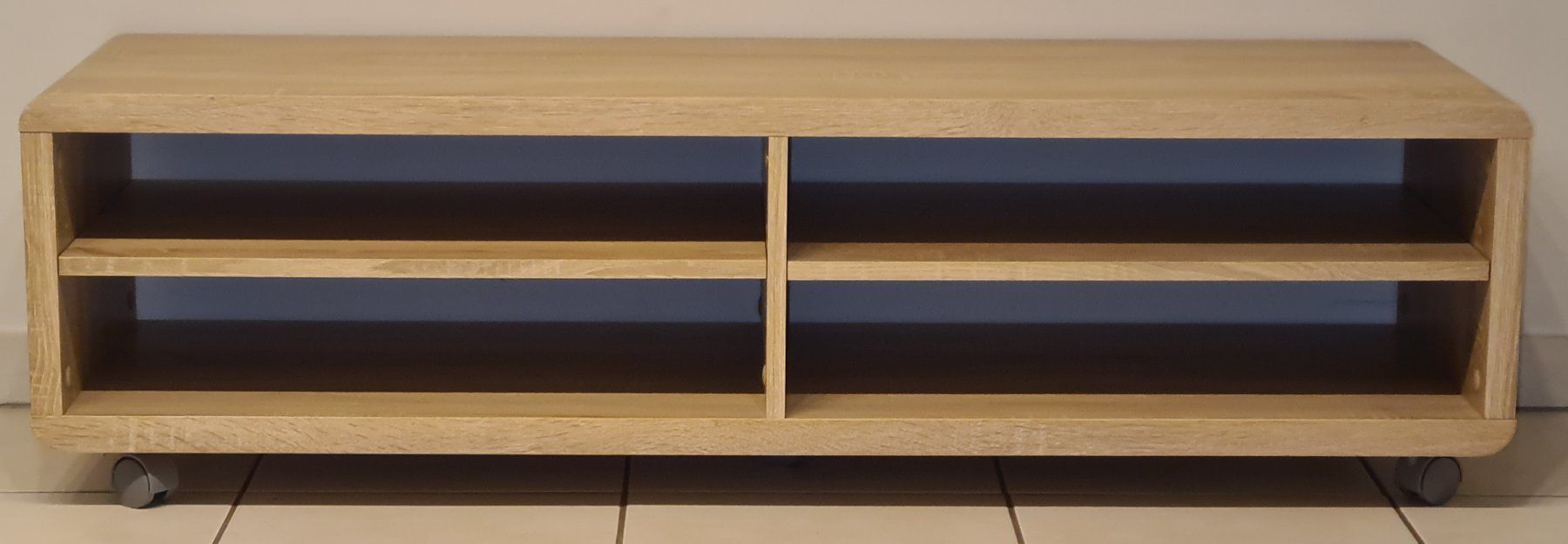 Mobili TV: TV Möbel Eichendecor – Usato da Bischofszell venduto da Malabi