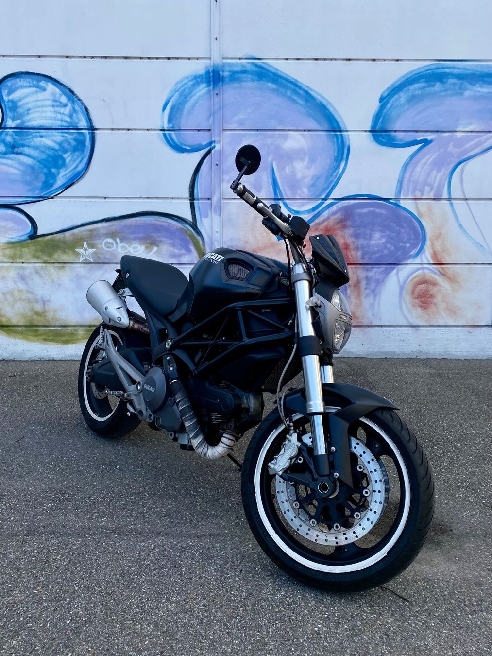 Ducati Route: Motorrad Ducati Monster 696, schwarz – D'occasion à Schaffhausen par ALBE006 2