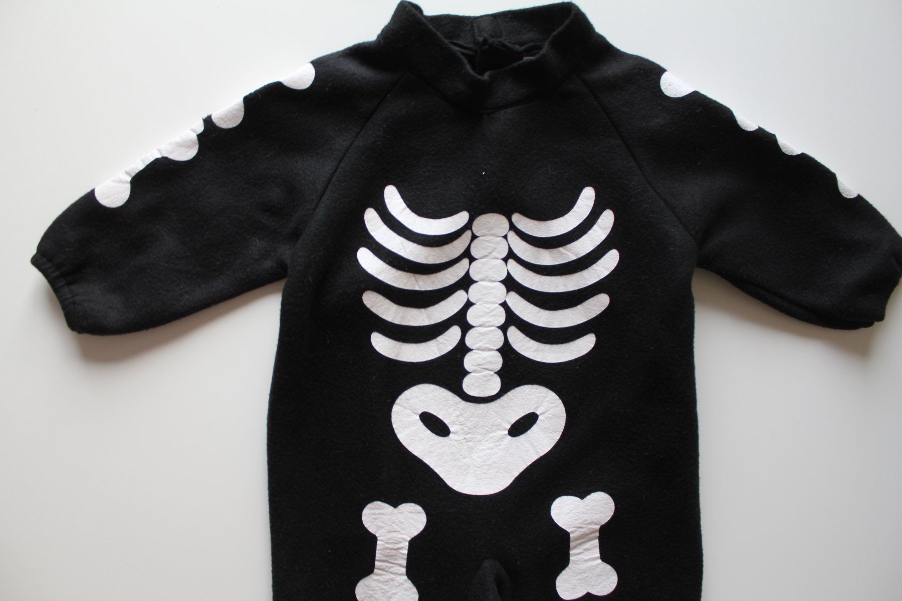 Costumi: Costume squelette / Skelett t. 80 - 86 – Usato da Peseux venduto da CoolShoping 3