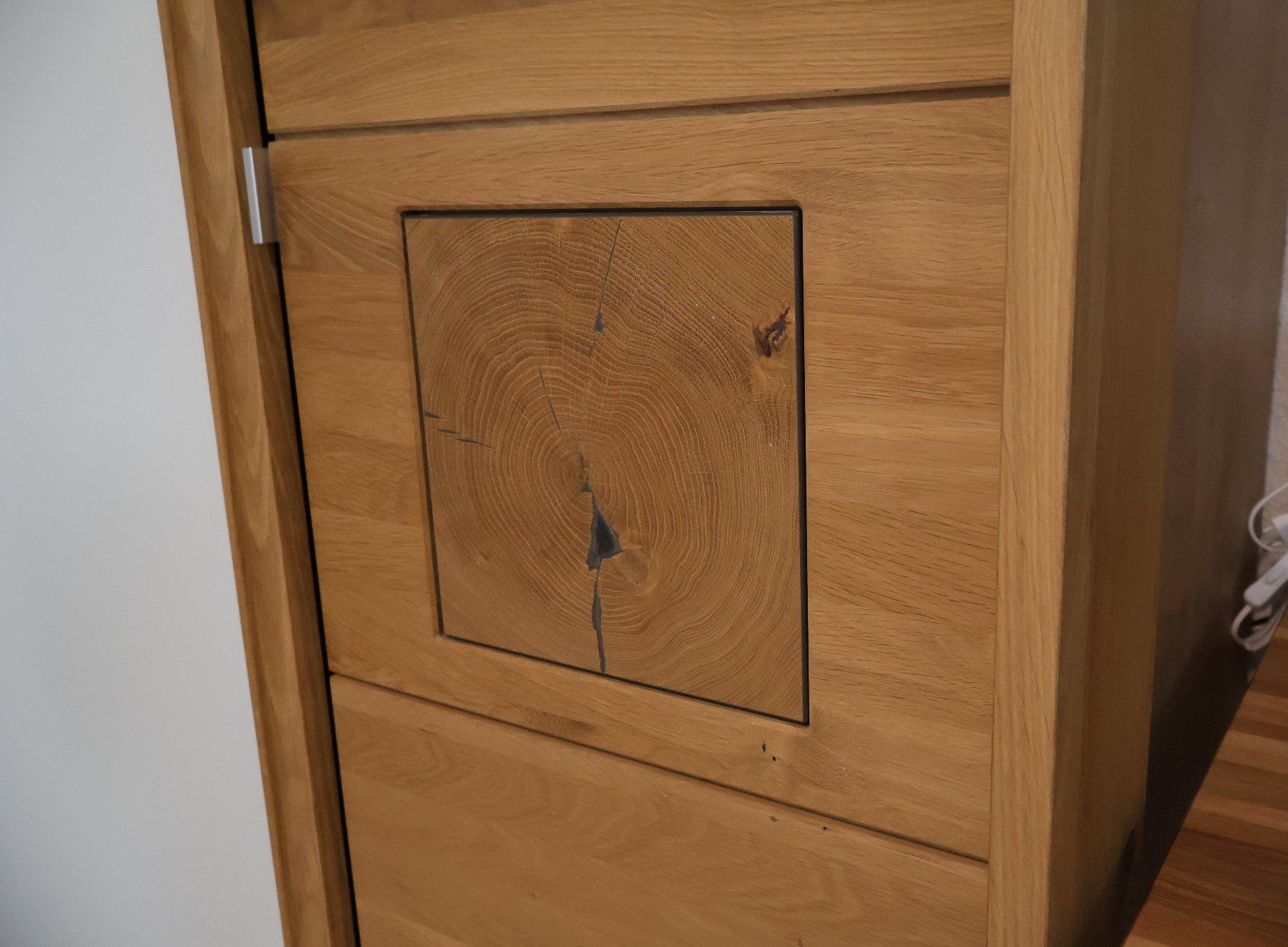 Schränke: Kleiderschrank Eiche – Gebraucht aus Nuglar von mjc_cw9f 3
