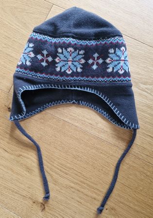 Mütze Fleece mit Schneeflockenmuster gut erhalt