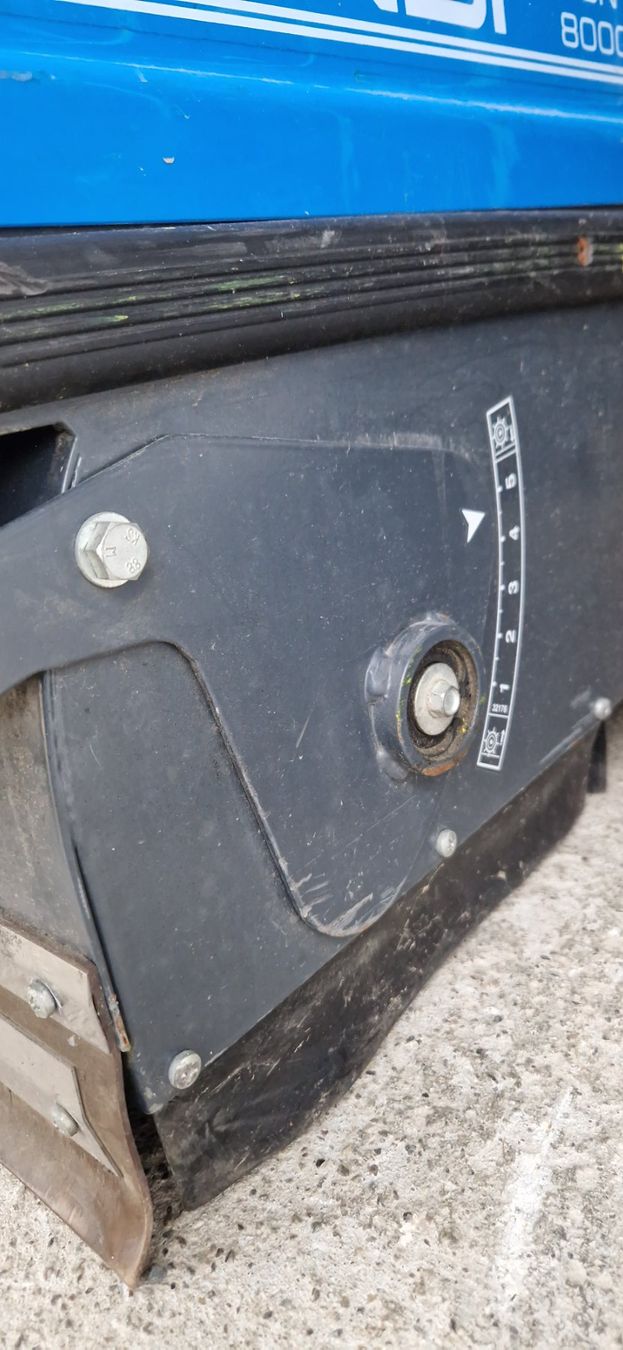 Honda Tutte le macchine: Balayeuse Sondi avec moteur Honda – Usato da St. Ursen venduto da cpi23 8