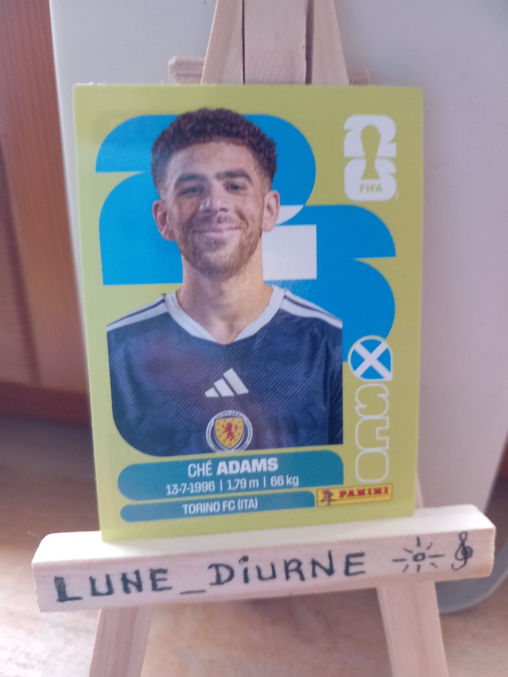 Panini Carte collezionabili: Carte Panini 2026 Ché Adams SCO19 – Usato da Salavaux venduto da Lune_Diurne