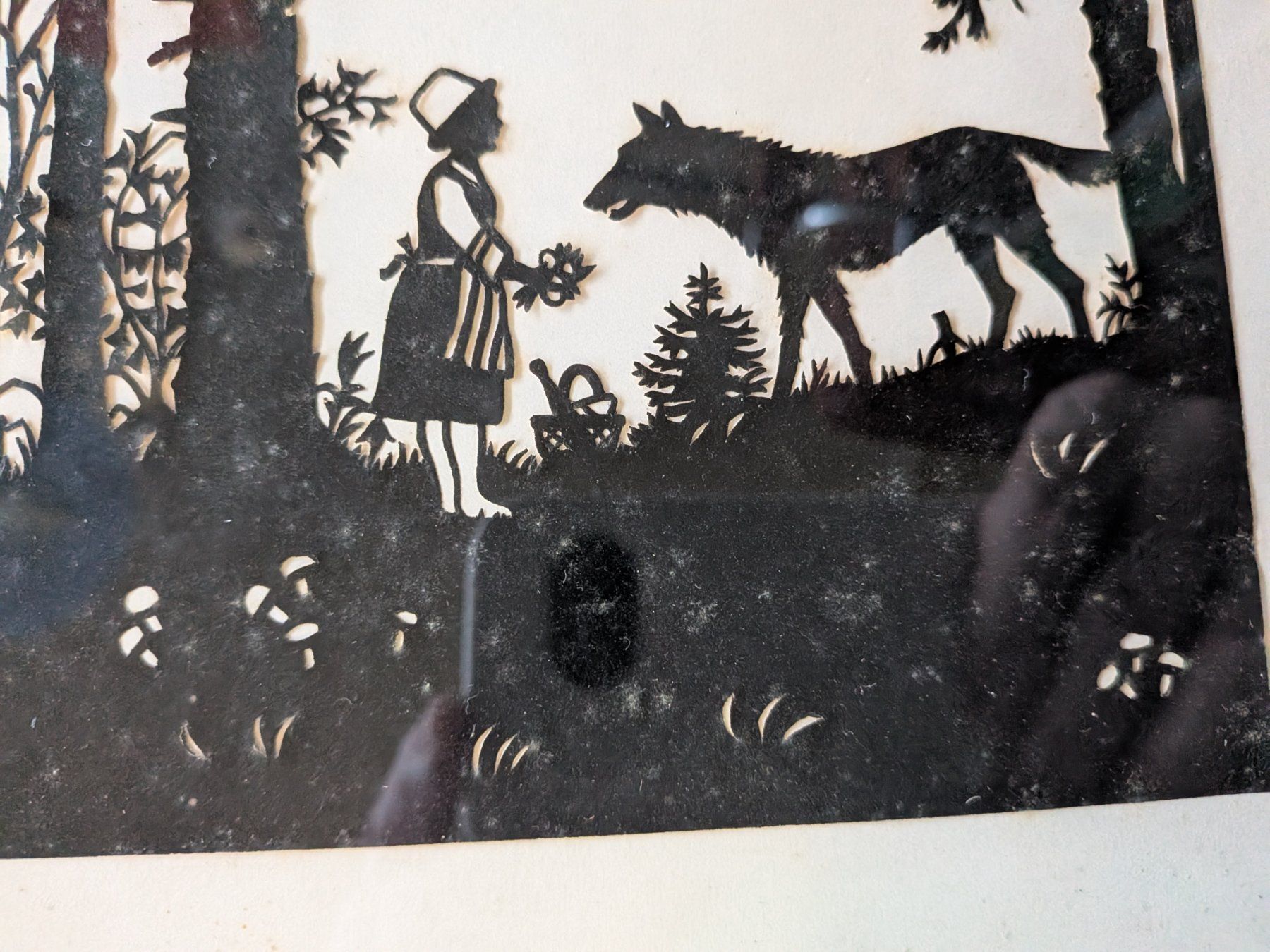 Grafica & Litografie: Scherenschnitt Rotkäppchen und der böse Wolf – Usato da Emmen venduto da magelan 3