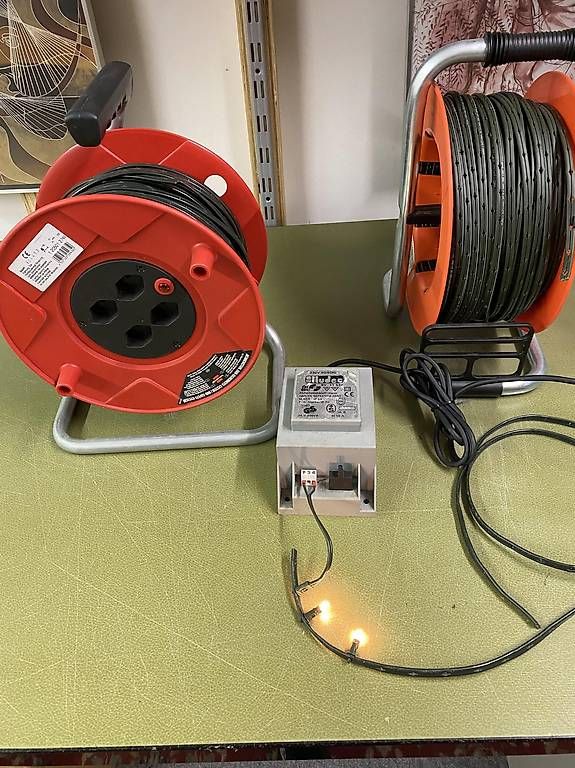 Kabel: Sicherheitstransformator, Beleuchungskabel, Pauschalpreis – Gebraucht aus Kaisten von AMSImara