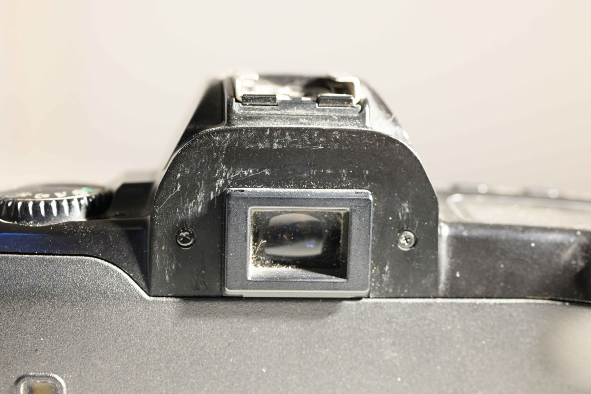Canon Kamera: Canon EOS 500 analogue camera – Gebraucht aus Zürich von htk_62ln 3
