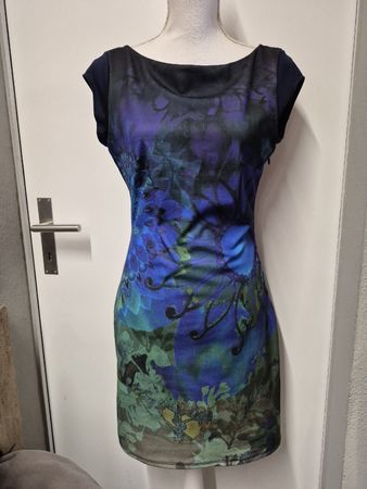 Tolles Kleid von Desigual Gr.M, Hingucker!