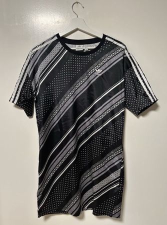 Adidas T-Shirtkleid Gr.34 