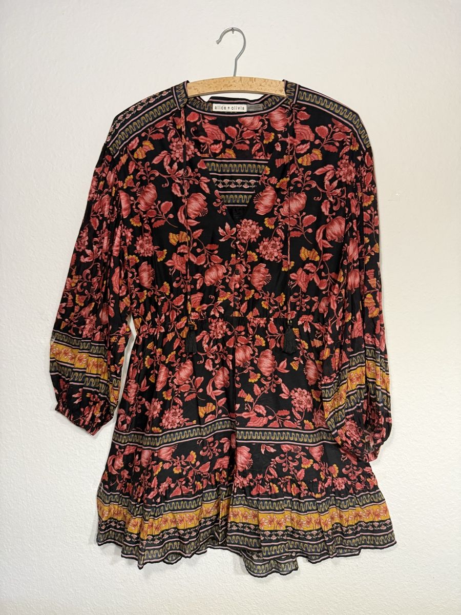 Kleider: Alice+Olivia Kleid, Gr. M, Blumenmuster – Gebraucht aus Stäfa von buecher10 1