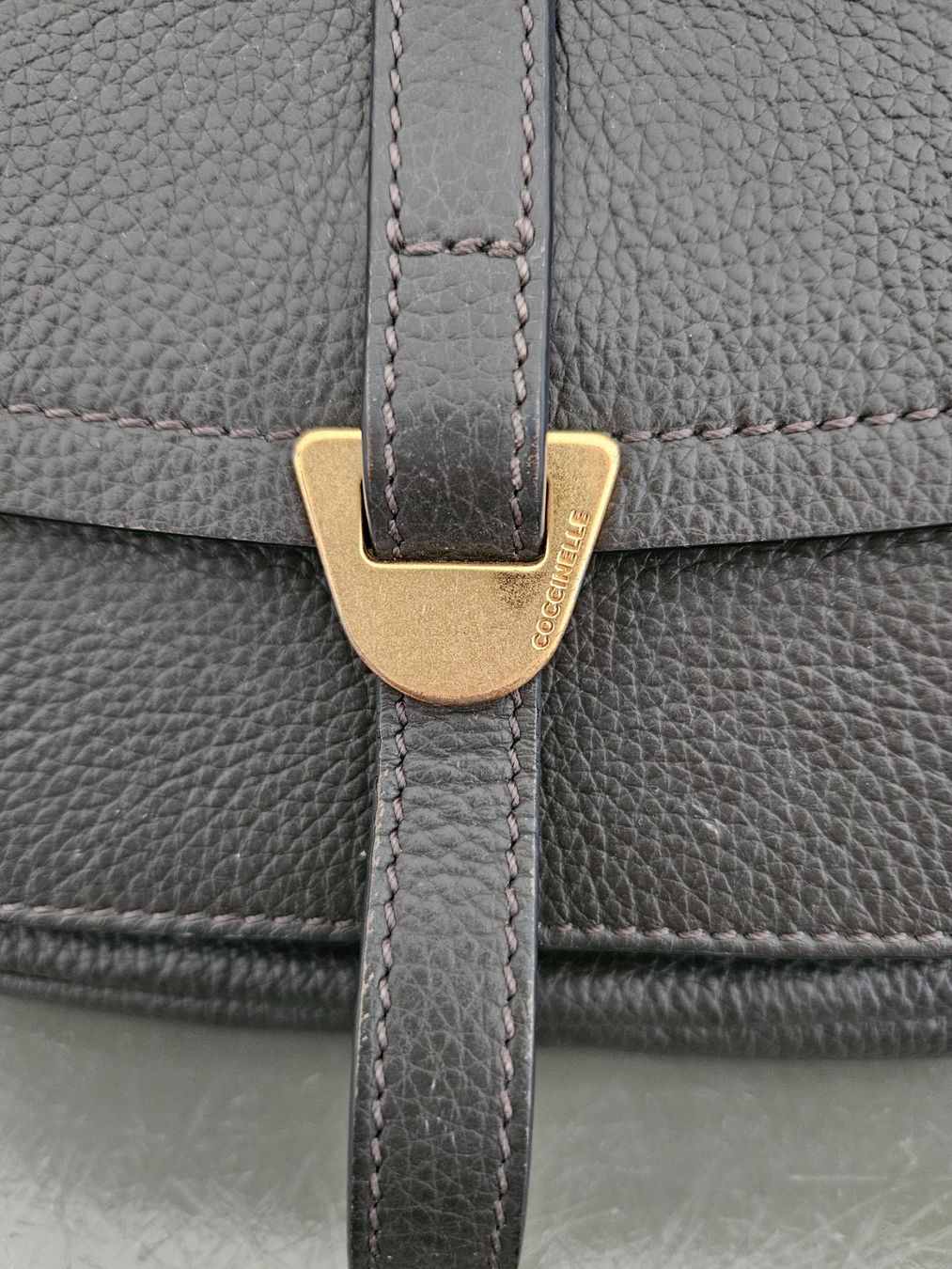Coccinelle Borse: Coccinelle Ledertasche dunkelgrün – Usato da Bern venduto da j-o 1
