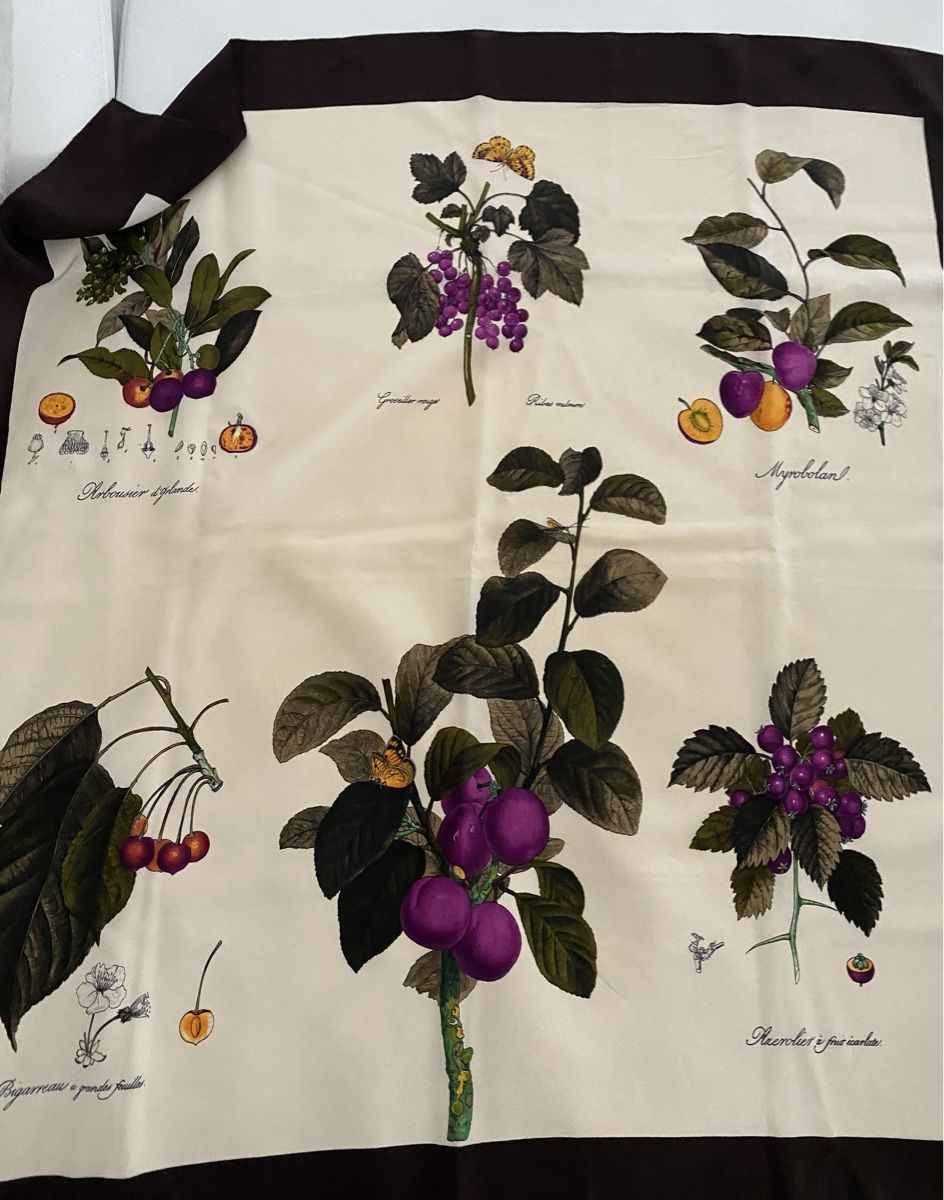 Foulard & Sciarpe: Seiden Foulard 🌸 – Usato da Opfikon venduto da Luis144 5