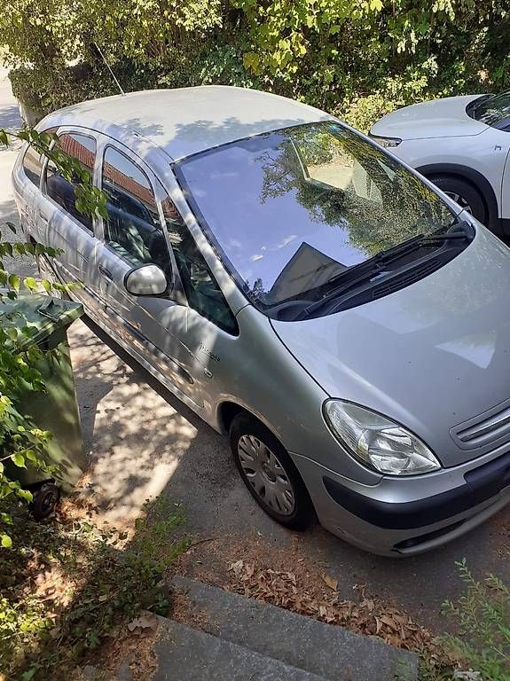 Automobili: a vendre Citroën  Picasso 1.6i – Usato da Fribourg venduto da mdg_62m6 1