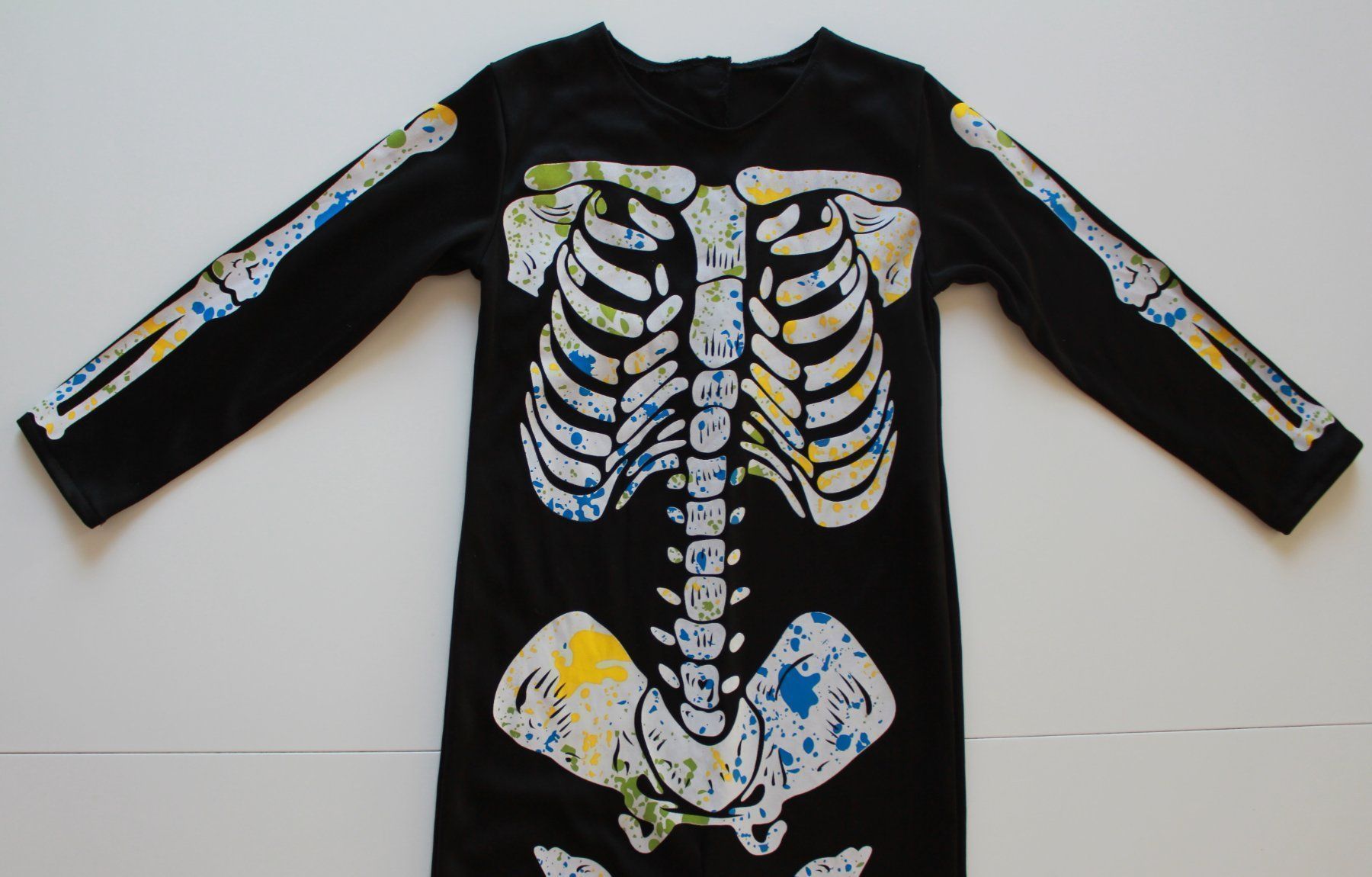Costumi: Costume squelette / Skelett t. 3 - 4 ans – Usato da Peseux venduto da CoolShoping 2