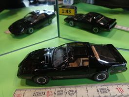 Pontiac Firebird  1:43 (mit Box) Norev   > (W1)