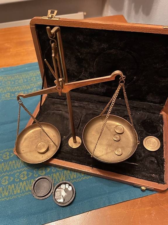 Balances et poids: Apothekerwaage – D'occasion à Steckborn par scheese123 3