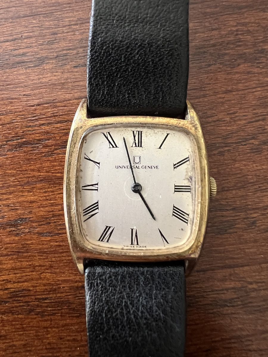 Universal Genève Orologi: Montre Universal Genève – Usato da Estavayer le lac venduto da D00o