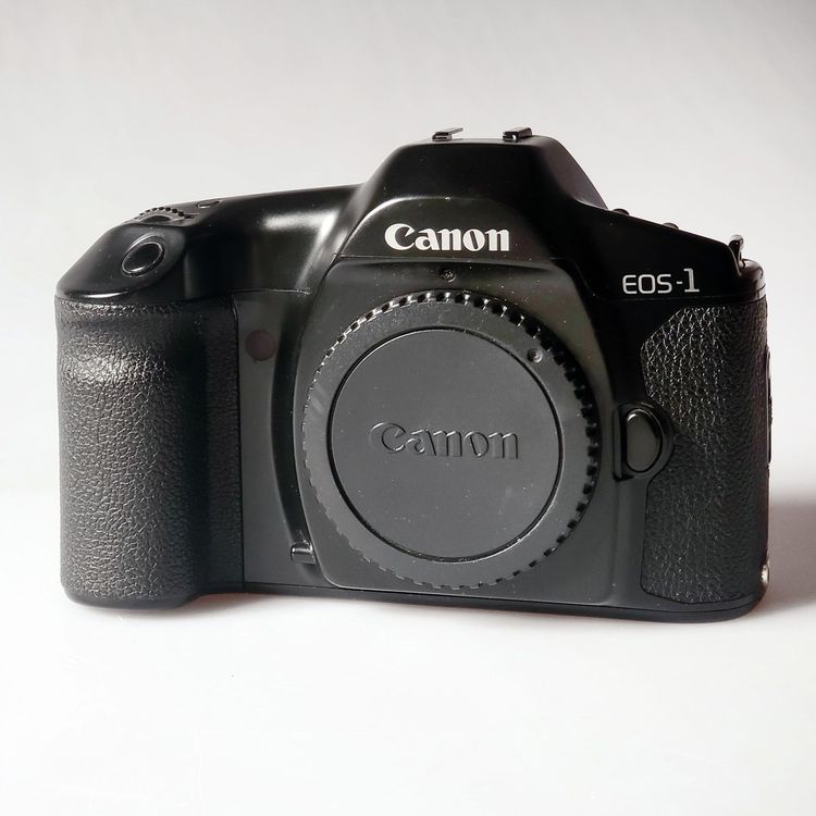 CANON EOS-1 Analogica (Usato) a Arbedo per CHF 180 – con consegna ...