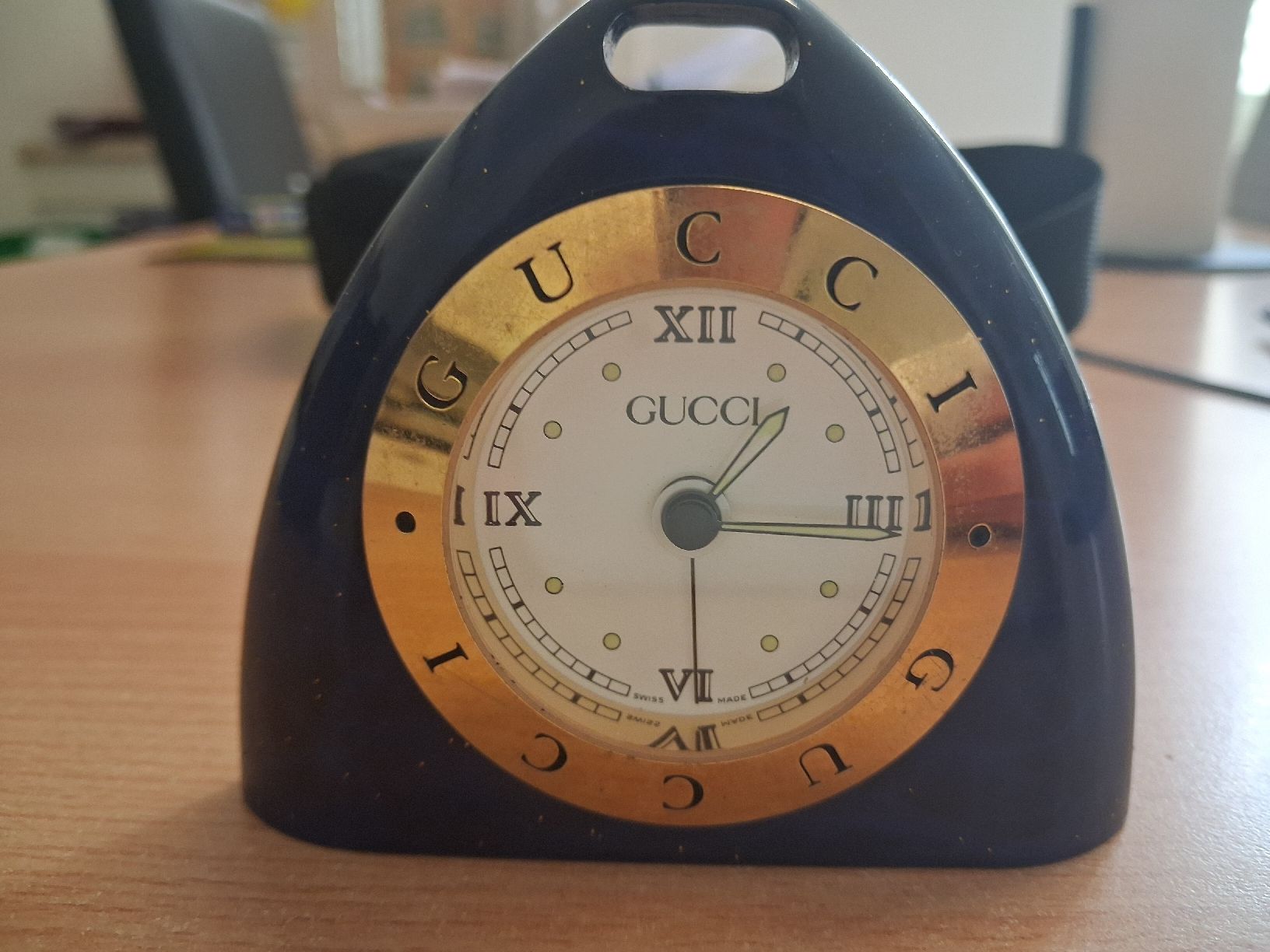 Gucci Wecker: Réveil Gucci ancien – Gebraucht aus La Chaux-de-Fonds von syl_lvy2 2