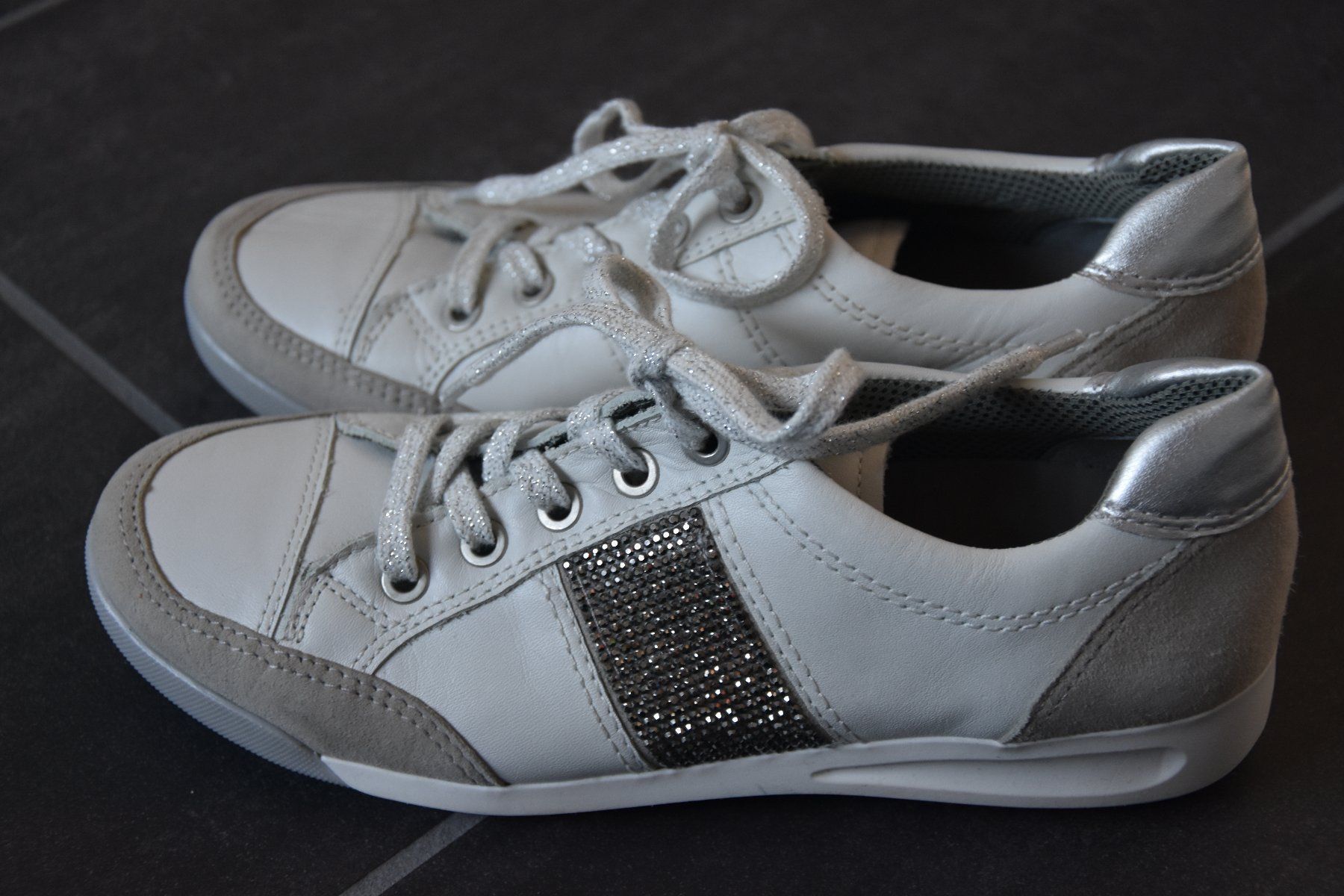 Damenschuhe: Halbschuhe, Gr 36.5 – Gebraucht aus Sins von dsto