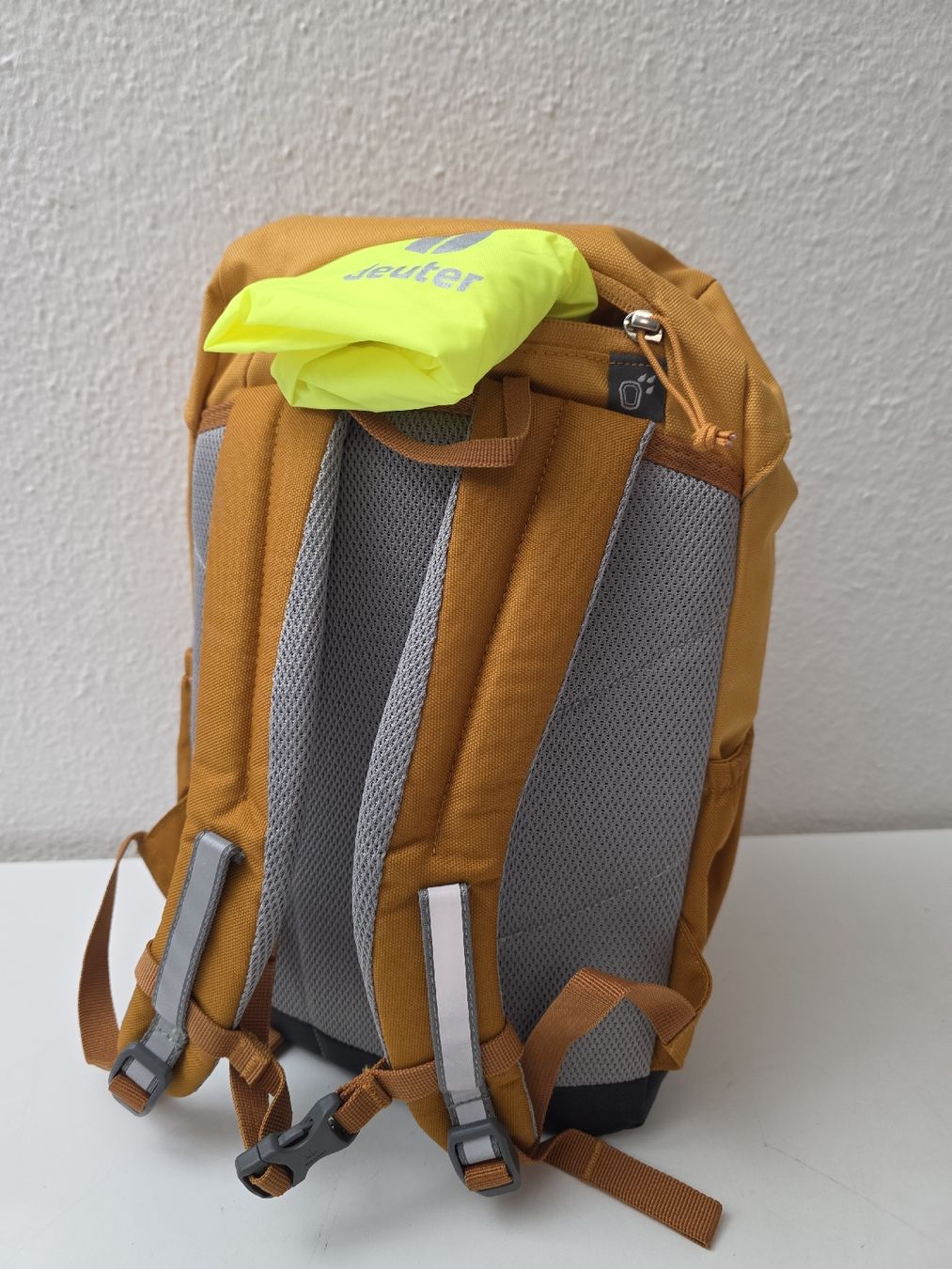 Deuter Sacs & sacs à dos: Deuter Kinderrucksack "Waldfuchs10 – Neuf avec emballage d'origine à Rheinfelden par mar_fjh6 2