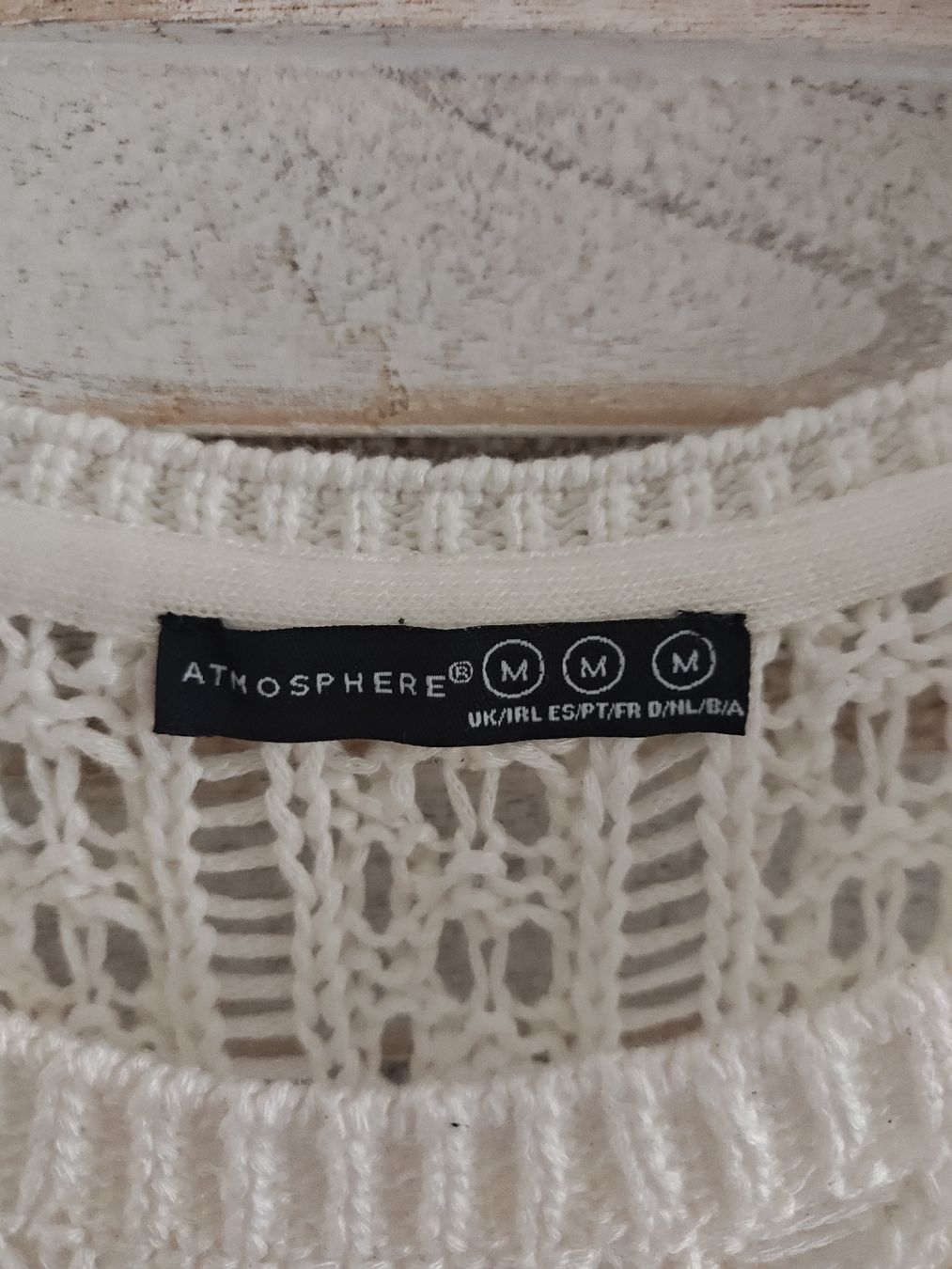 Top: Stricktop Atmosphere weiss mit Fransen Grösse M – Usato da Feldbach venduto da Lizze 2