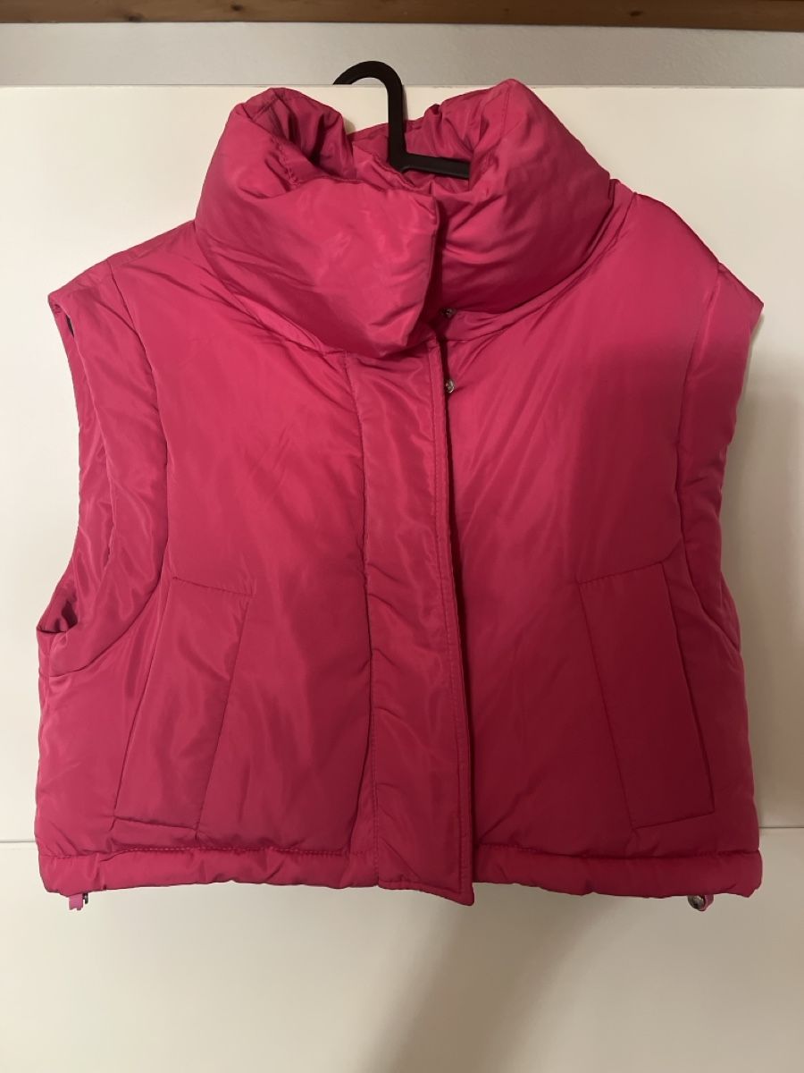 Pull&Bear Sonstige Mädchenkleider: Pinke Weste von Pull&Bear – Neu (gemäss Beschreibung) aus Bolligen von has_9cx9