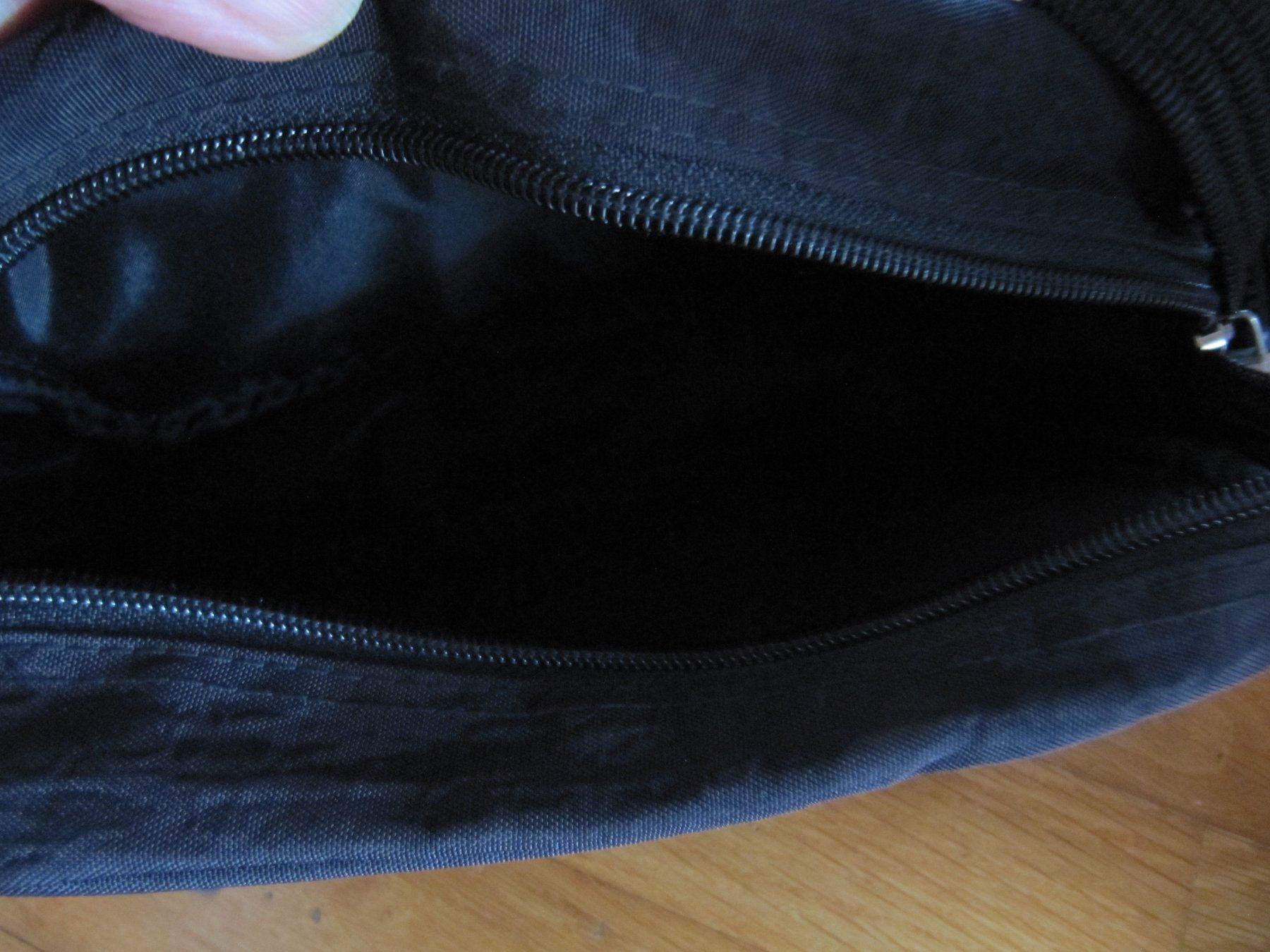 Borse: Bauchtasche Hüfttasche UBS, schwarz – Nuovo (secondo la descrizione) da Würenlos venduto da AustralisZ 2